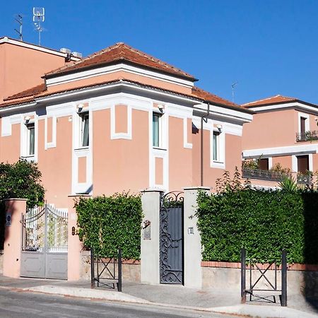 I Villini Del Pigneto Panzió Róma Kültér fotó