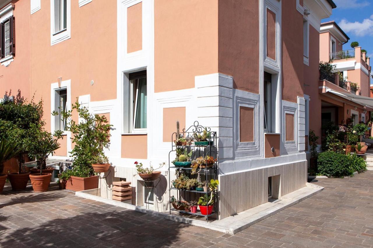 I Villini Del Pigneto Panzió Róma Kültér fotó