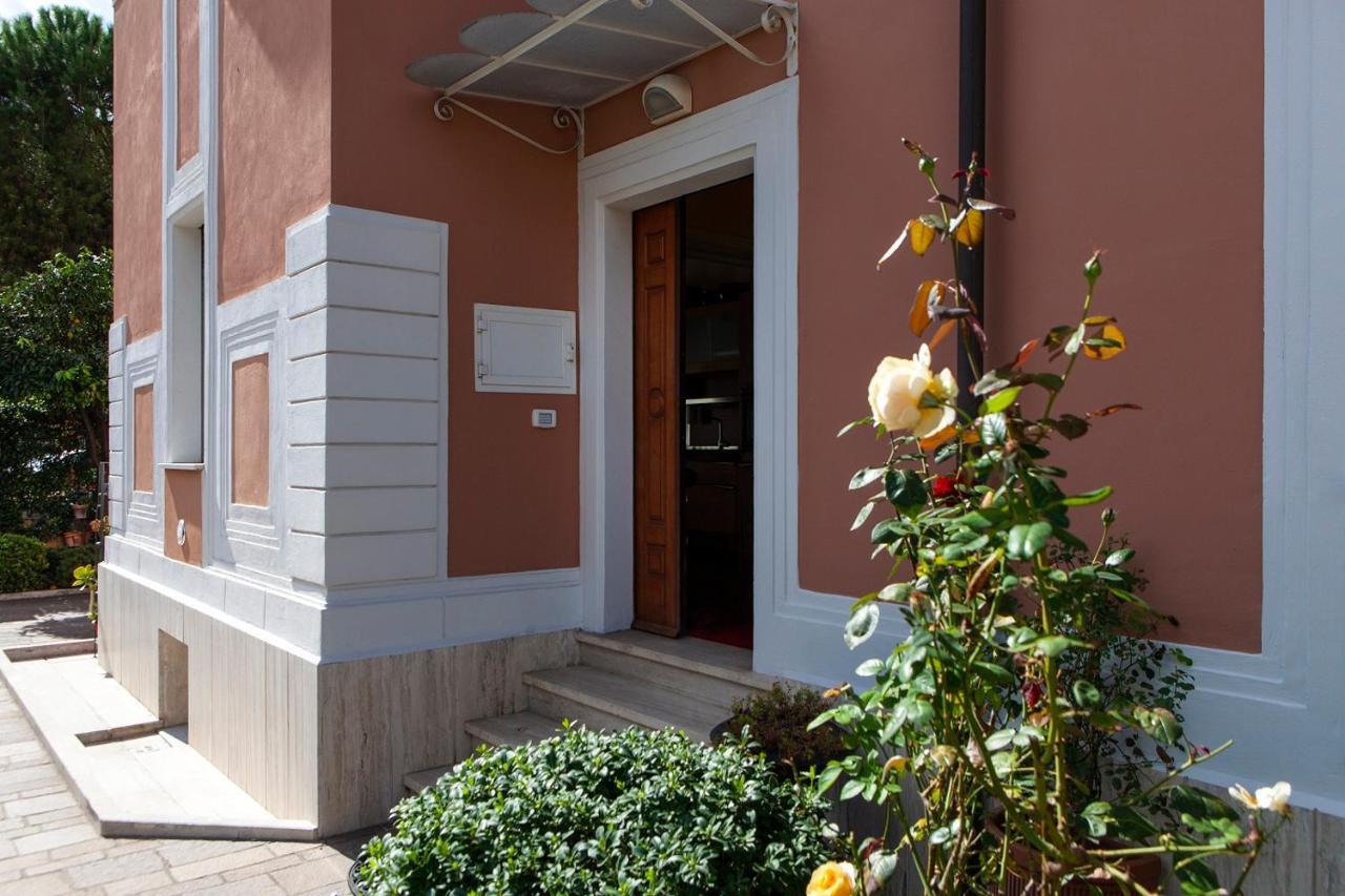 I Villini Del Pigneto Panzió Róma Kültér fotó